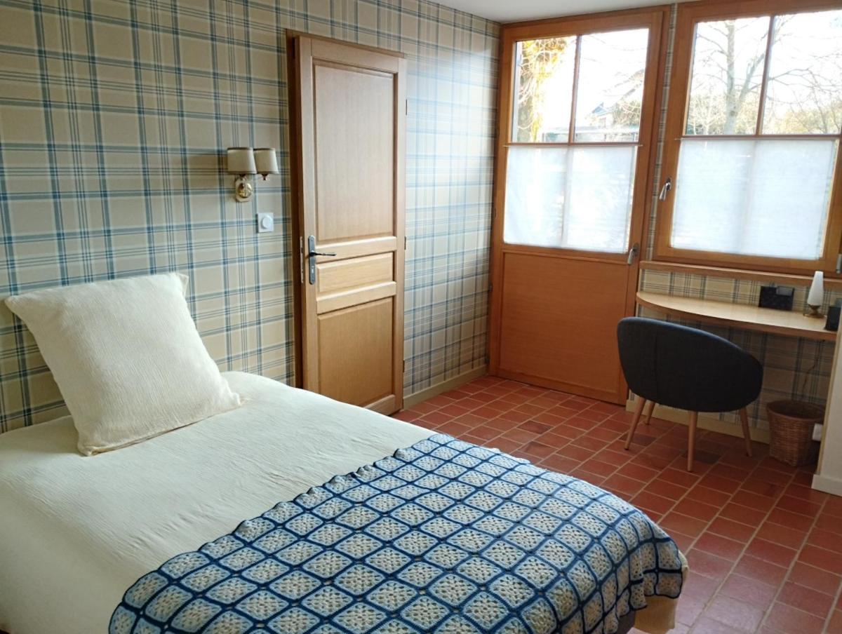 A La Mainguere, Chambres D'Hotes Brece  Buitenkant foto